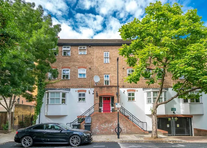 Splendid Apartment Near Vauxhall Tube